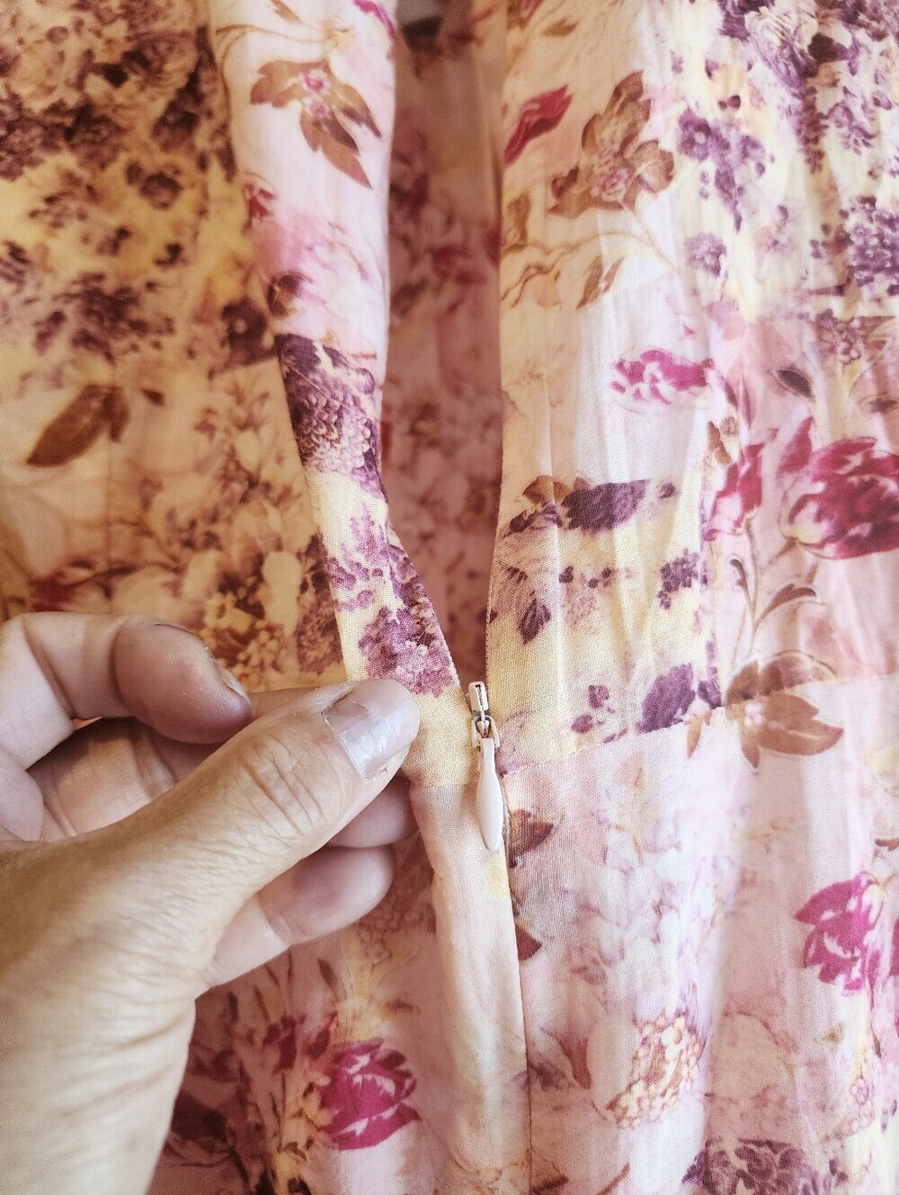 ANNA CATE FLORAL MINI DRESS LONG SLEEVES V NECKLINE PINK TONES SIZE LARGE NWT - Picture 10 of 15
